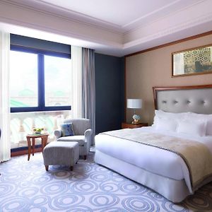 Superior Zimmer mit Kingsize-Bett